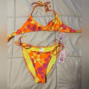 Floral Bikini Set Target Never Worn New With Tags Small Top Medium Bottom